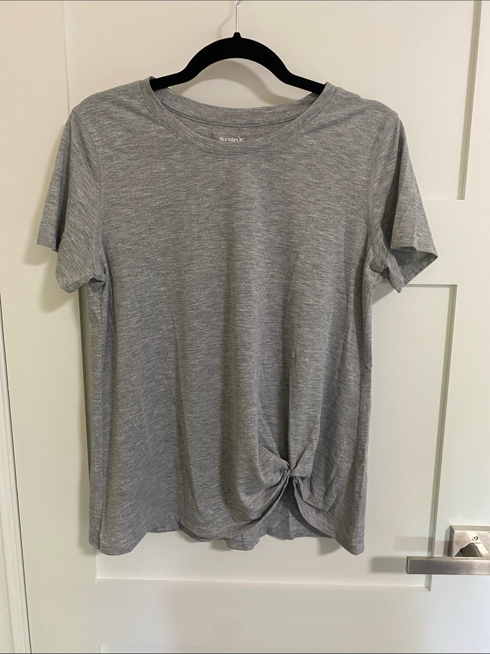 Old Navy Light Gray Short Sleeve Tee with Front Knot